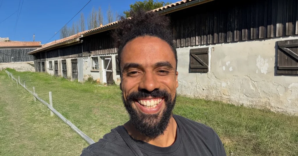 Leyre Des Loupiots Ecole Montessori Bilingue Salles Mathieu